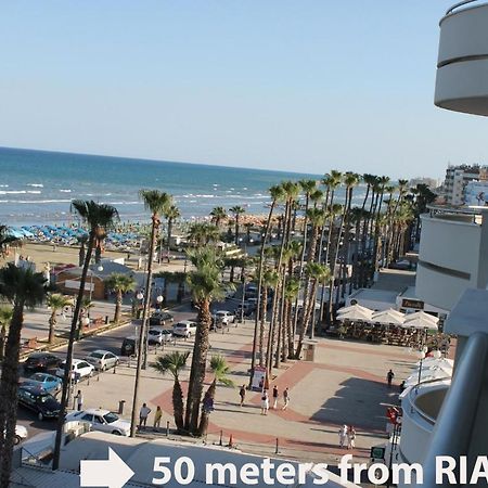 Mama Seaside Apartment Larnaka Exterior foto